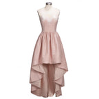 Charmantes Hi-Lo Homecoming-Kleid aus Spitze mit Herzausschnitt, goldenes, ärmelloses, kurzes Partykleid mit Applikationen