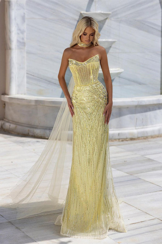 Encantador vestido de fiesta de sirena sin mangas con encaje de corazón y Watteau