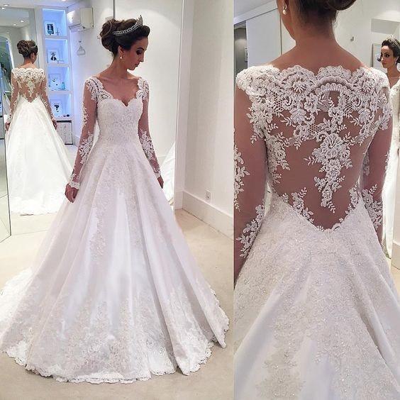 Charmantes A-Linien-Brautkleid mit V-Ausschnitt und Applikationen und langen Ärmeln WD023
