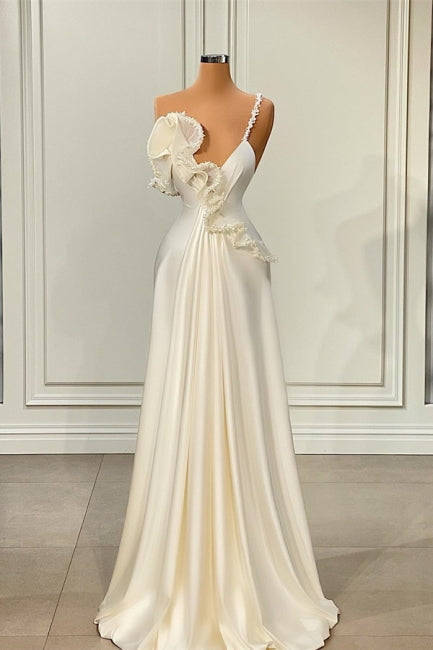 Bezauberndes weißes asymmetrisches Satin-Ballkleid mit Rüschen