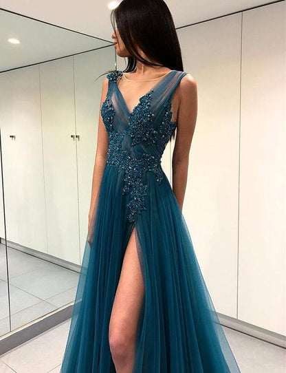 Schickes langes rückenfreies A-Linien-Ballkleid aus Tüll mit V-Ausschnitt und Schlitz
