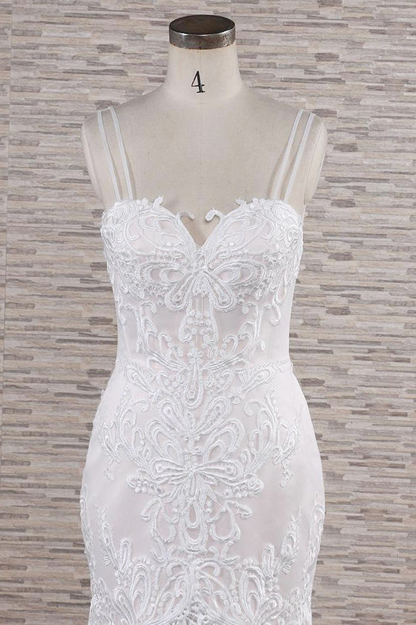 Schickes langes Meerjungfrau-Brautkleid mit Herzausschnitt und Spaghettiträgern und Spitzenapplikationen