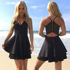 Vestido corto elegante de gasa con capas, escote en V y tirantes finos para el regreso a casa