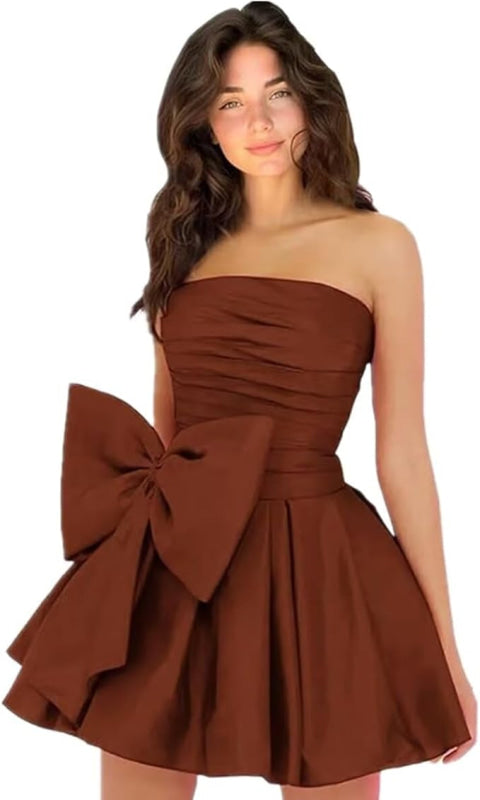 Stilvolles ärmelloses, gerüschtes, kurzes Homecoming-Kleid, schlichtes Mini-Partykleid mit Schleife