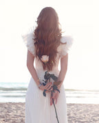 Vestido de novia de playa de verano con escote en V y mangas sin volantes de gasa