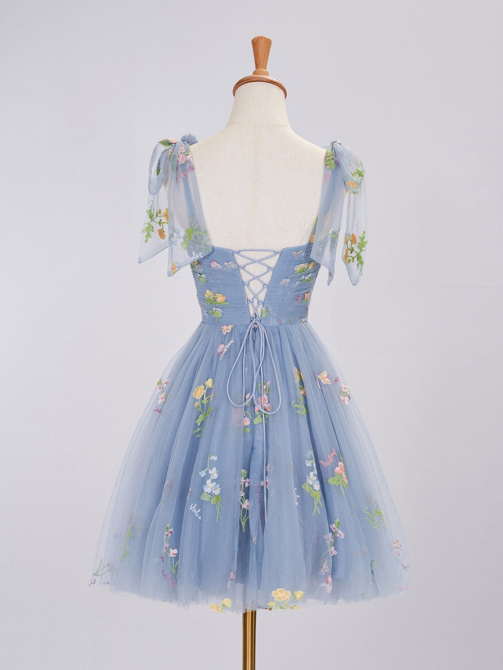 Claire | Aline Kurzes Sweetheart Tüll-Blumen-Heimkehrkleid