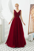 Vestido de fiesta clásico largo de tul con escote en V y corte A