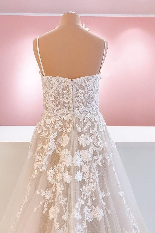 Vestido de novia elegante, largo, corte A, de tul, tirantes finos, apliques, encaje y espalda descubierta