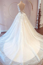 Vestidos de novia elegantes de princesa con escote corazón, apliques de tul y encaje