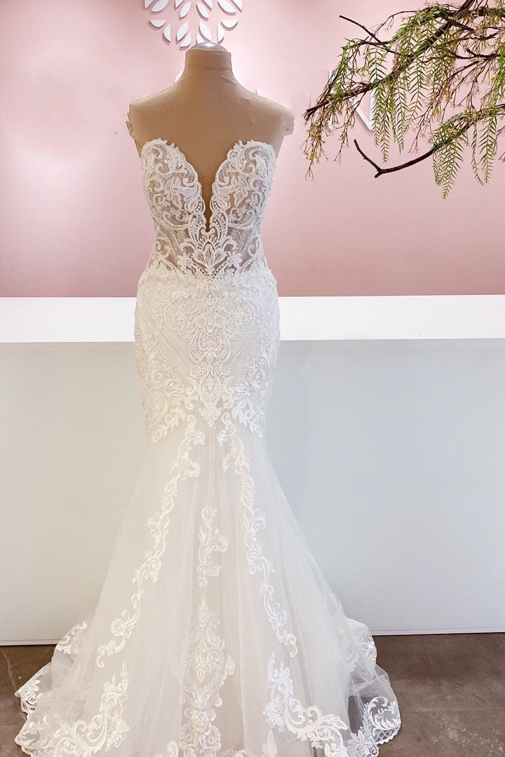 Vestido de novia elegante de sirena, largo, con escote en forma de corazón y espalda descubierta, con apliques de encaje