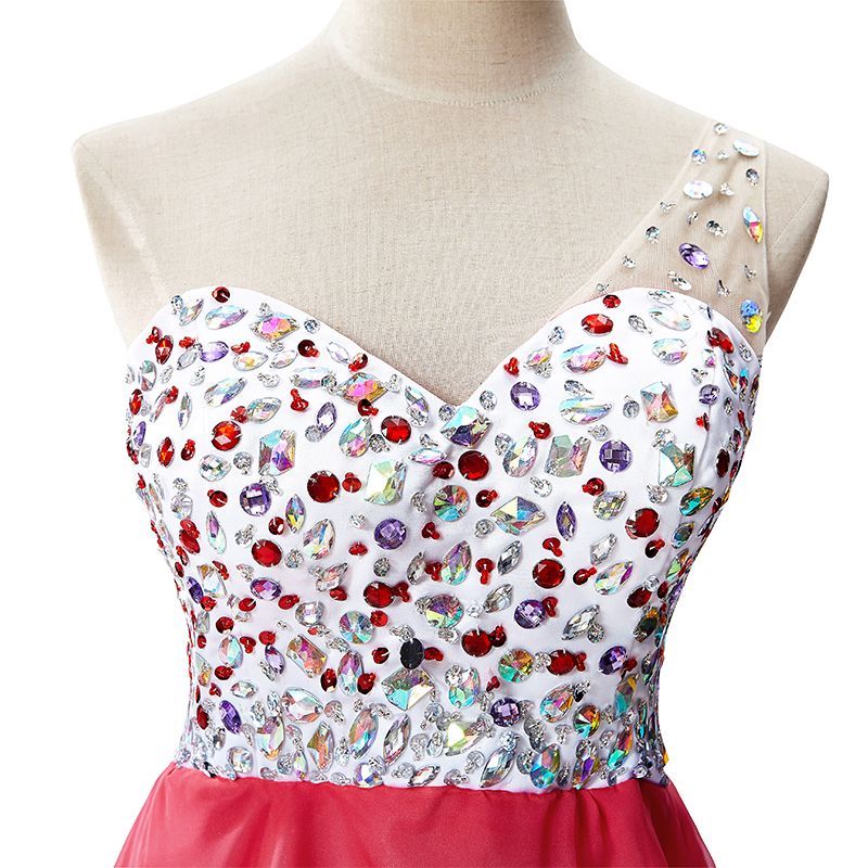 Vestido de fiesta de gasa con un solo hombro y corte en A con cristales