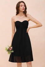 Lindo vestido de dama de honor negro hasta la rodilla, vestido de novia con escote corazón para niñas.