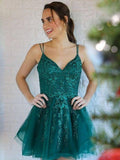Bonitos vestidos cortos de tul con escote en V y corte A para fiesta de graduación