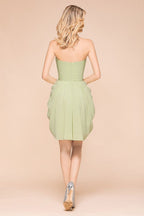 Süßes ärmelloses, schmales Chiffon-Minikleid mit Rüschen und Brautjungfernkleid für Hochzeitsgäste