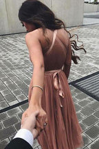 Vestido corto de tul con escote en V, ideal para fiestas de graduación, PG195
