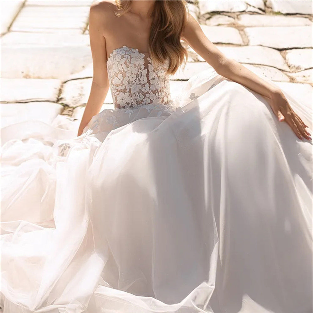 Boho Beach Strapless A Line Wedding Dresses for Women Sleeveless Bridal Lace Appliques Bride Gowns Backless Vestidos-payinti
