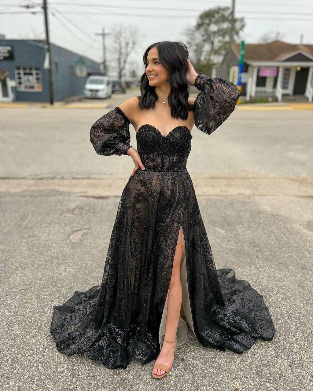 Trina | Vestidos de fiesta largos con lentejuelas negras, corte en A y escote corazón