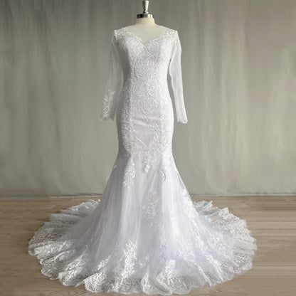 Gorgeous Lace Long Sleeve Mermaid Wedding Dresses Tulle Bridal Gown For Women Cathedral Train V-Neck Appliques Button Back-payinti
