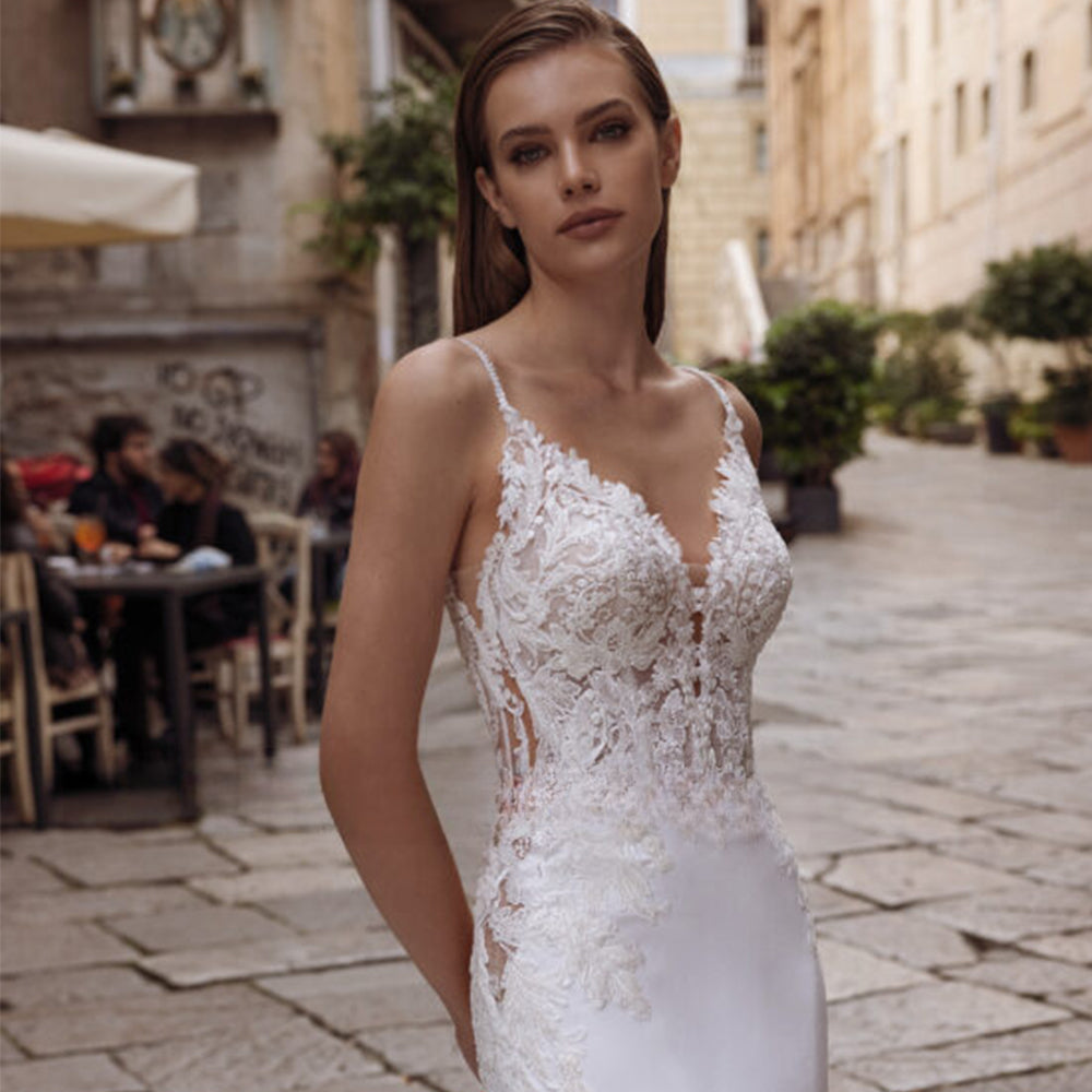 High Quality Spaghetti Straps Wedding Dresses V-Neck Backless Bride Gowns Lace Appliques Sweep Train Mermaid Vestido De Noiva-payinti