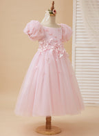 Wadenlanges Blumenmädchenkleid mit Puffärmeln, schulterfrei, 3D-Blumenapplikationen und Tüll 