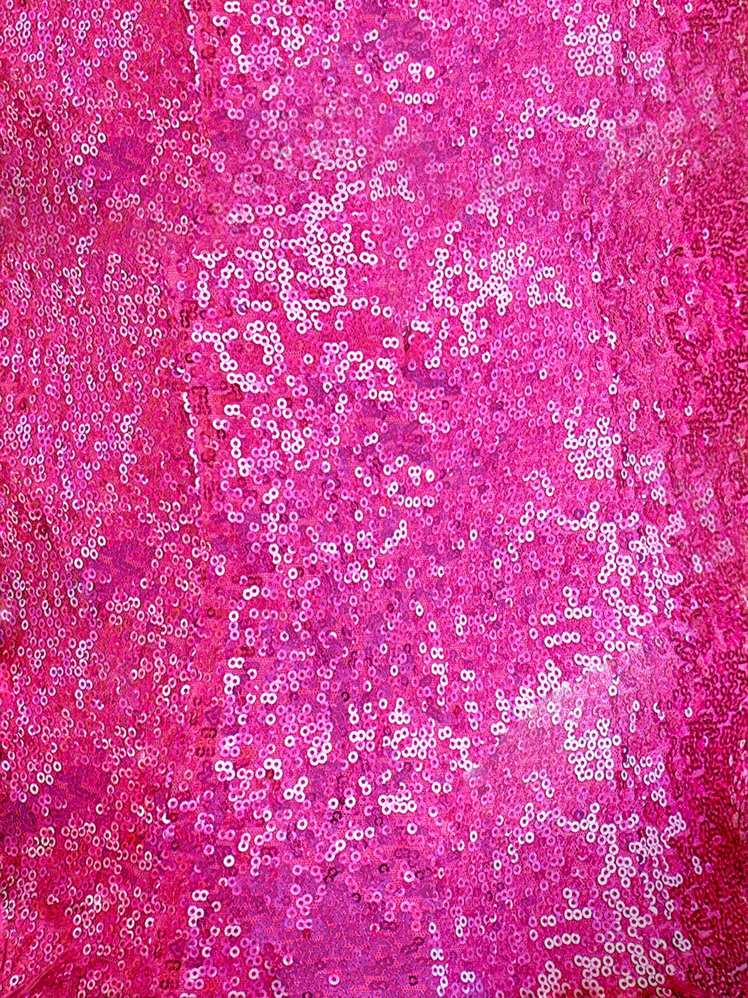 Dainera | Vestido corto ajustado de fiesta con lentejuelas rosa intenso y escote en V
