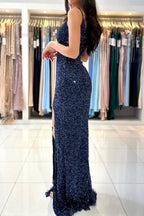 Vestido de noche largo azul oscuro con escote en V y tirantes finos con purpurina y abertura