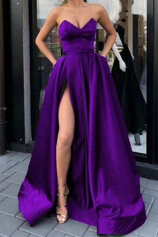 Atemberaubendes langes A-Linien-Ballkleid aus Satin mit Herzausschnitt, Schlitz vorne und Taschen
