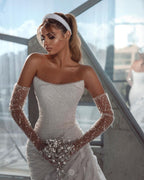 Vestido de novia de lujo, largo hasta el suelo, sin tirantes, sin mangas, con lentejuelas y volantes