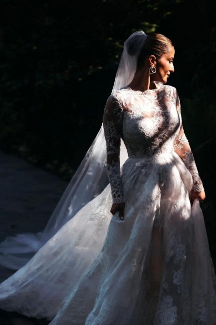 Vestidos de novia de diseñador con corte A, mangas largas, espalda descubierta y encaje