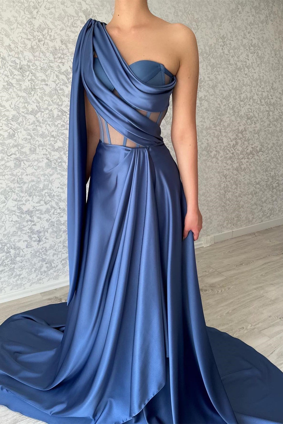 Vestido de fiesta largo azul de diseñador con corte en A, un hombro sin mangas