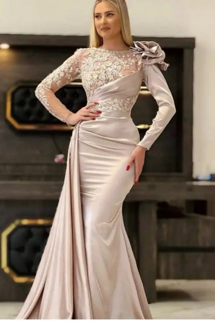 Vestidos de noche largos de diseño con encaje de sirena color champán y mangas largas