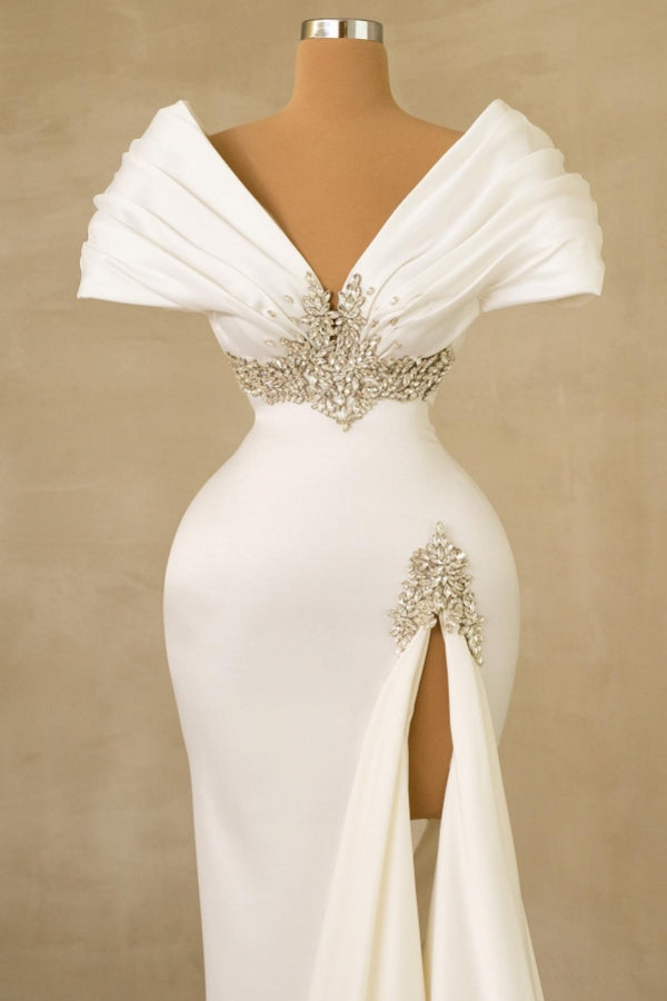 Vestido de novia largo blanco de sirena con hombros descubiertos y pedrería, de diseñador, con abertura