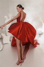 Vestidos de cóctel de diseñador con tirantes de encaje rojo, vestidos de fiesta cortos sin mangas con purpurina