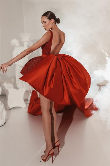 Vestidos de cóctel de diseñador con tirantes de encaje rojo, vestidos de fiesta cortos sin mangas con purpurina