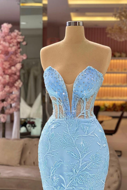 Vestido de fiesta de sirena sin mangas con escote en V en azul cielo de diseñador con encaje
