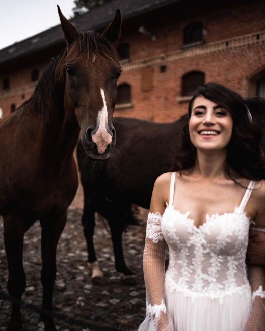Vestidos de novia de diseñador con encaje | Vestidos de novia tubo