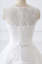 Vestidos de novia de encaje con escote redondo y falda desmontable