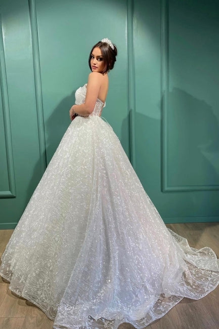 Vestidos de novia con un hombro descubierto, largos y elegantes de encaje transparente