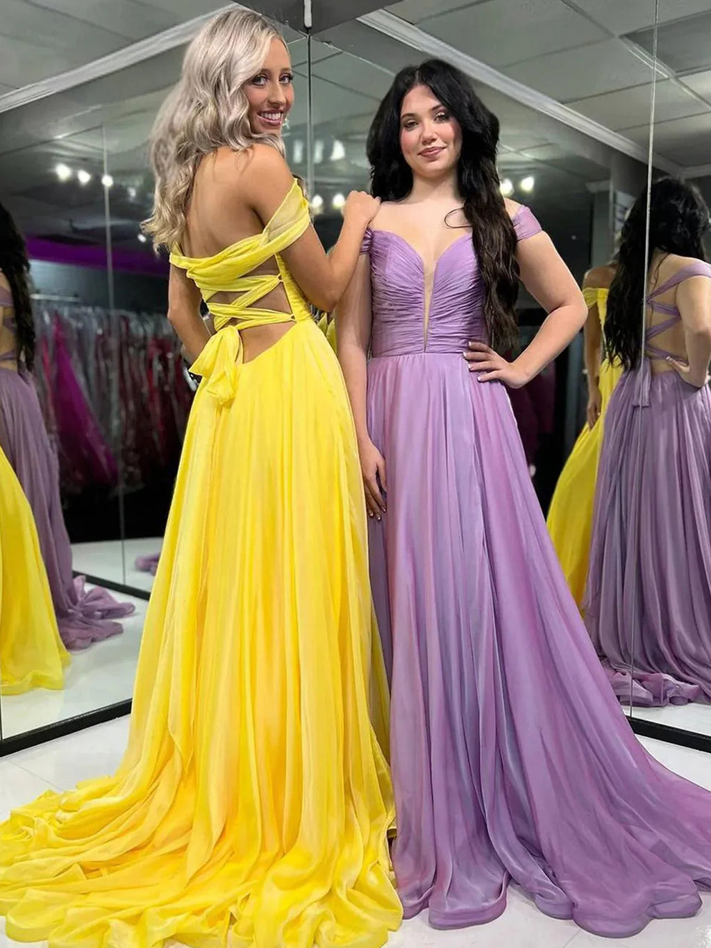Dorita | Vestidos de fiesta largos de gasa con hombros descubiertos y corte en A