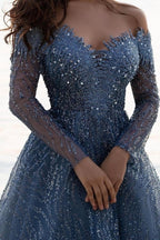 Vestido de fiesta azul polvoriento con lentejuelas, corte A, mangas largas y escote corazón