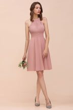 Vestido de dama de honor de gasa con cuello halter, color rosa polvoriento, hasta la rodilla
