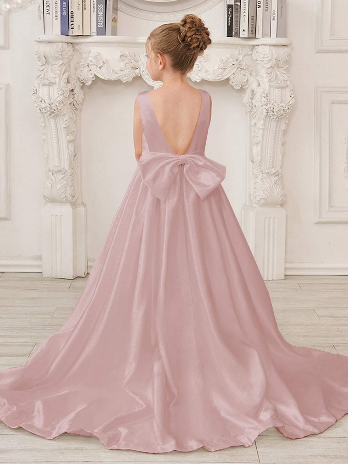 A-Linie Prinzessin Ärmelloses Satin Blumenmädchenkleid mit Schleppe und Schleife 