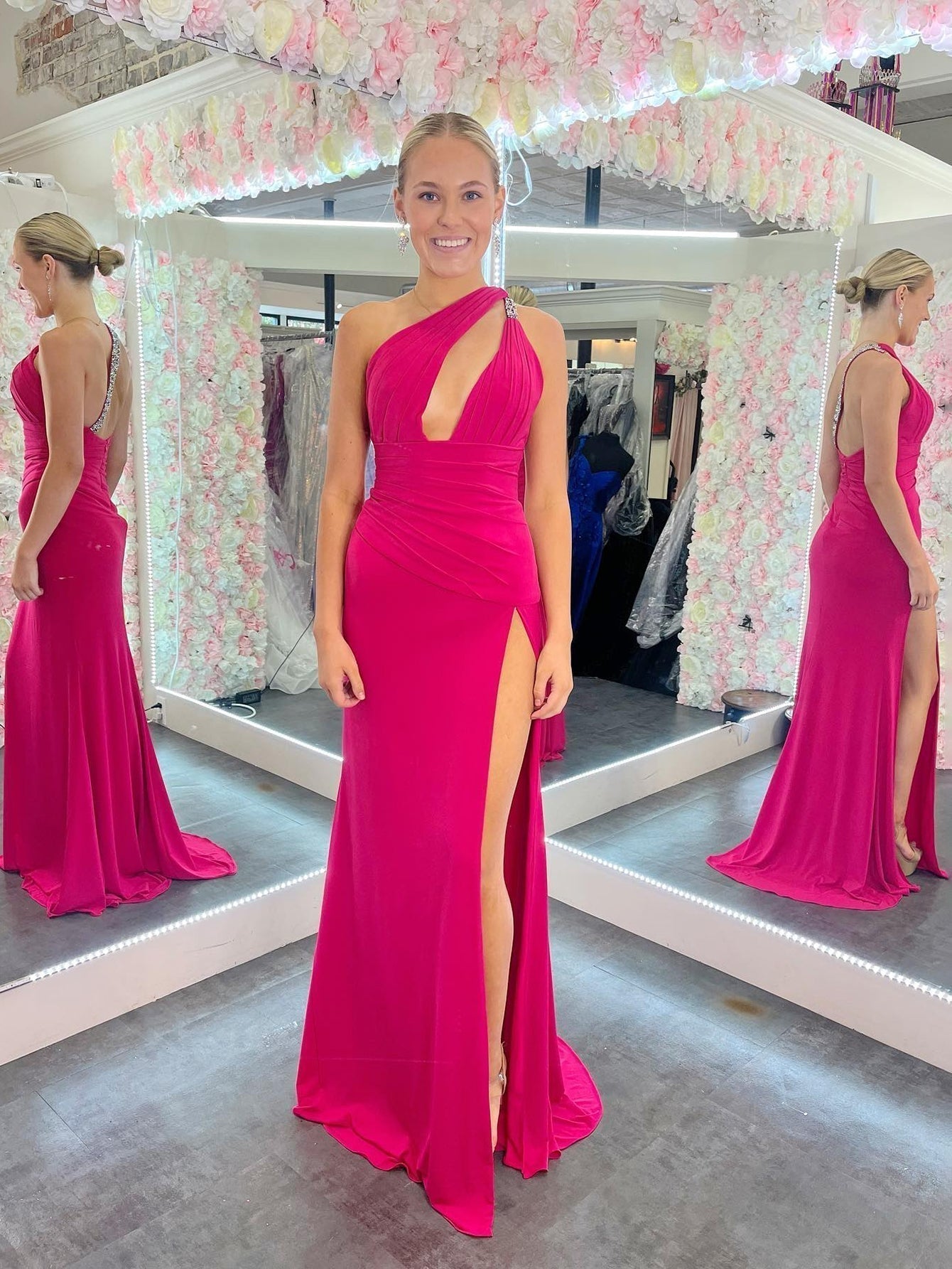 Teresa | Vestido de fiesta largo rosa con corte sirena y un solo hombro