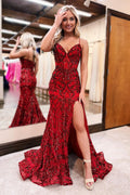 Vestidos de fiesta de sirena con encaje, lentejuelas y escote en V rojo con abertura
