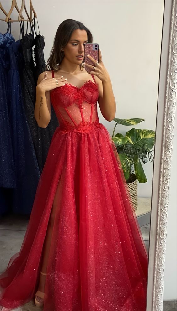 Vestidos de fiesta largos de encaje rojo con escote corazón brillante, vestidos formales de encaje rojo con abertura alta, vestidos de noche de encaje rojo Y1673