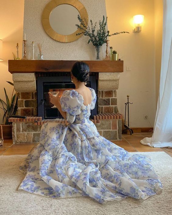 Hermoso vestido de fiesta largo de gasa con estampado floral Y572