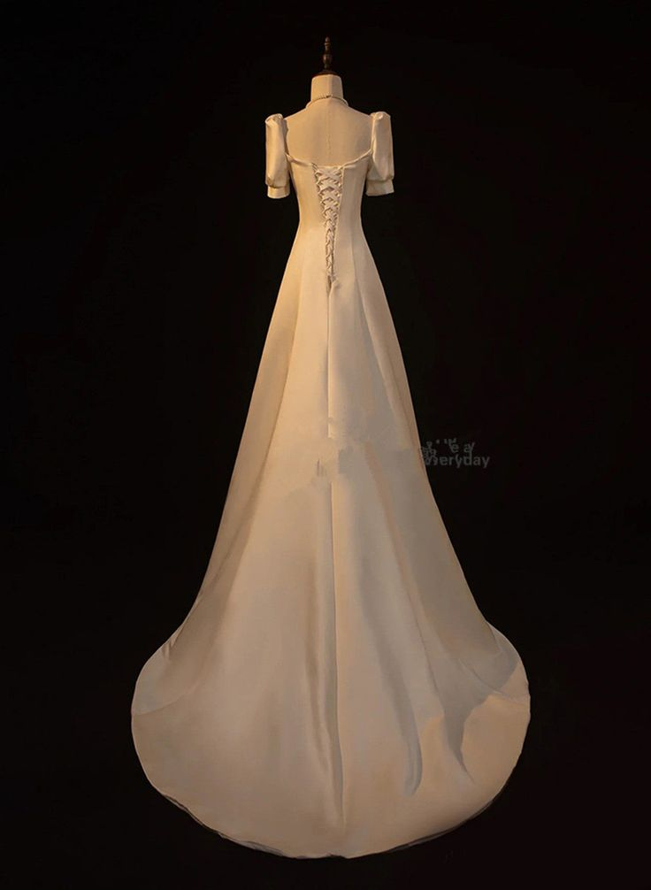 Elegantes weißes Satin A-Linie Hochzeitskleid Langes Ballkleid Abendkleid Y7546