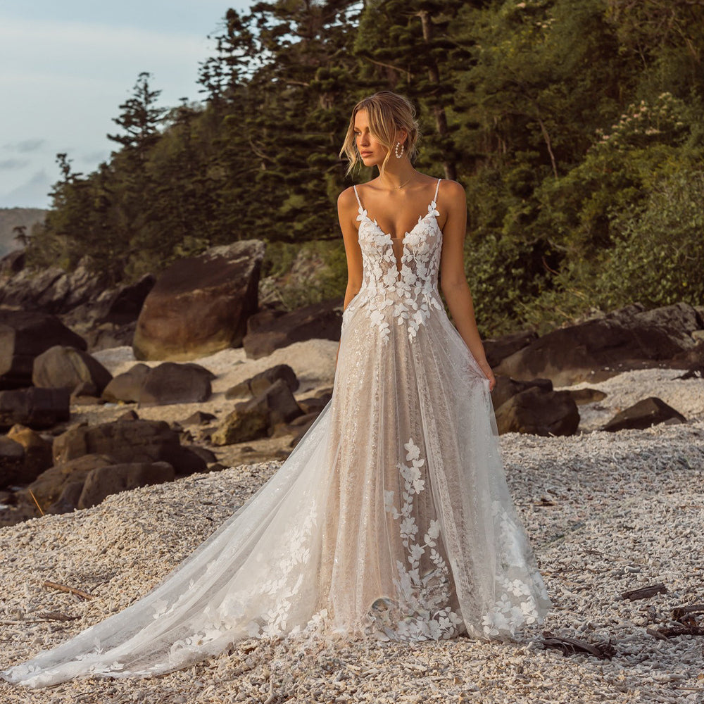 VIKTORIA Trendy Wedding Dress For Bride Sweetheart Spaghetti Straps Buttons Robe De Mariée Women Personalized Customization-payinti