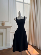 Elegante vestido de fiesta de satén negro con escote cuadrado y corte A, vestido de noche Y8589