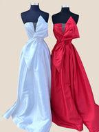 Edgar | Vestido formal largo de satén blanco sin tirantes, corte A y lazo